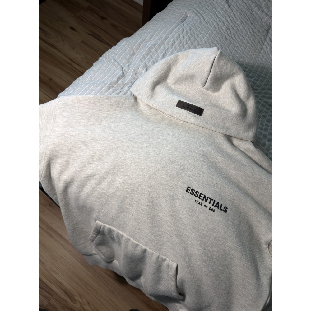 Fear of God Essentials Men's Chalk Pullover Hoodie Size M